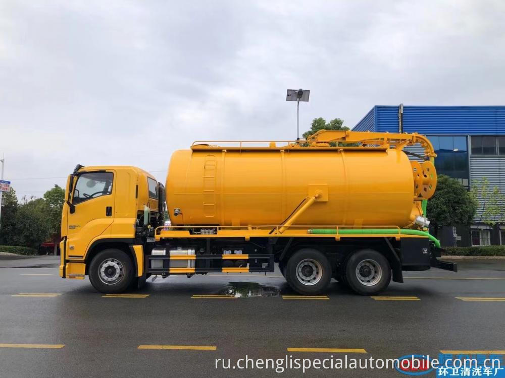 Isuzu 6x4 Sewage Suction Truck 5 Jpg